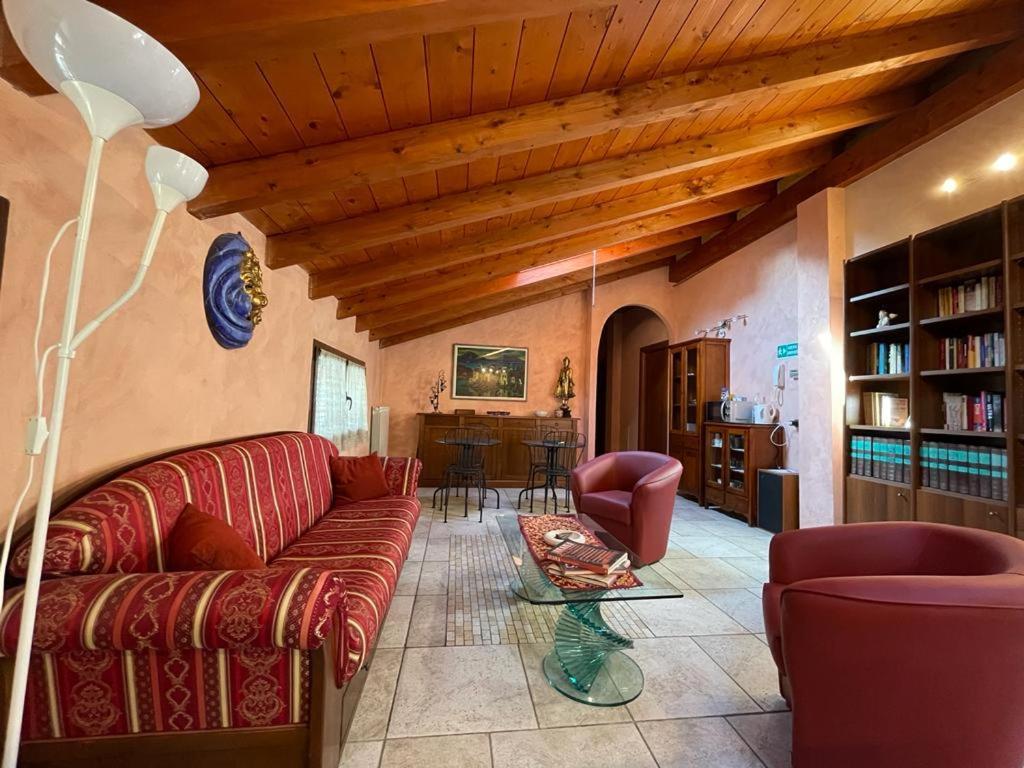 Bed&Breakfast Milano Malpensa Busto Arsizio Bagian luar foto